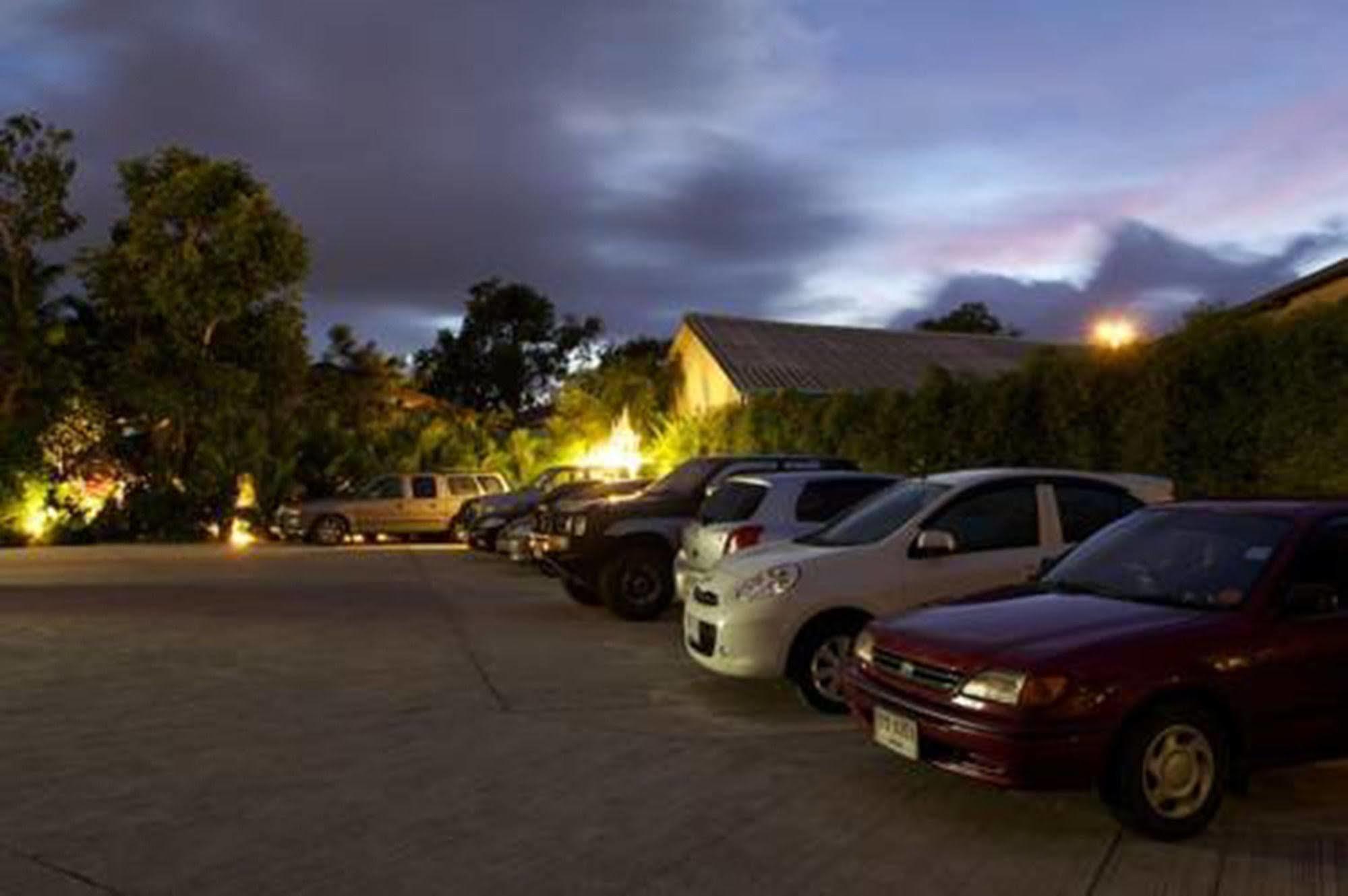 Airport Mansion Phuket Hotel Thalang Exterior foto